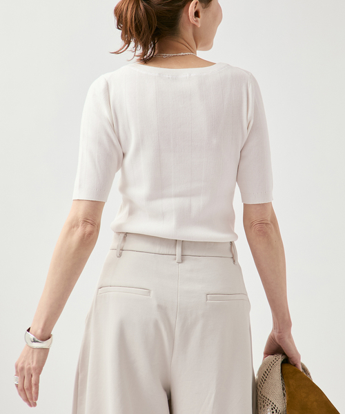 VERMEIL par iena（ヴェルメイユパーイエナ）の「ランダムRIB ボートネック ハーフスリーブ プルオーバー（ニット/セーター・レディース・ブラック/グリーン/ホワイト・FREE）」の14枚目の写真