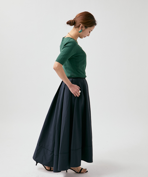 VERMEIL par iena（ヴェルメイユパーイエナ）の「ランダムRIB ボートネック ハーフスリーブ プルオーバー（ニット/セーター・レディース・ブラック/グリーン/ホワイト・FREE）」の17枚目の写真