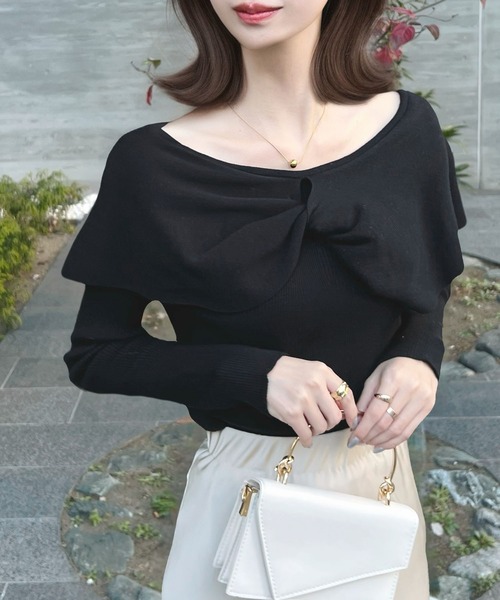 CHARME BY MICOLA（シャルムバイミコラ）の「フロントリボンオフショルダートップス（Tシャツ/カットソー・レディース・ブラック/アイボリー/ピンク・LARGE/MEDIUM）」の2枚目の写真