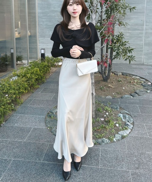 CHARME BY MICOLA（シャルムバイミコラ）の「フロントリボンオフショルダートップス（Tシャツ/カットソー・レディース・ブラック/アイボリー/ピンク・LARGE/MEDIUM）」の7枚目の写真