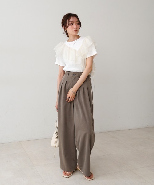 Bab（バブ）の「アシメフリルドッキングカットソー（Tシャツ/カットソー・レディース・ブルー/オフホワイト/ブラック・FREE）」の8枚目の写真