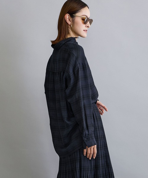 NICOLE white（ニコルホワイト）の「【セットアップ対応】チェックシャツ（シャツ/ブラウス・レディース・ネイビー/オフホワイト・FREE）」の10枚目の写真