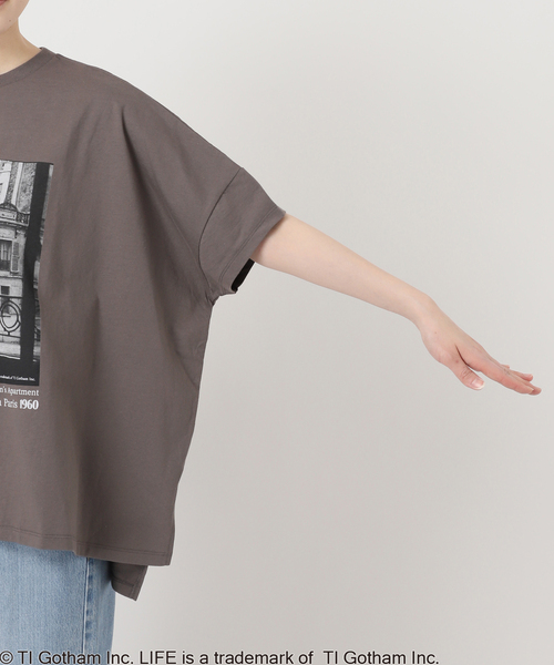IENA(イエナ)の「LIFE PICTURE COLLECTION PHOTO Tシャツ(Tシャツ/カットソー・レディース・ブラック系その他・FREE)」の3枚目の写真