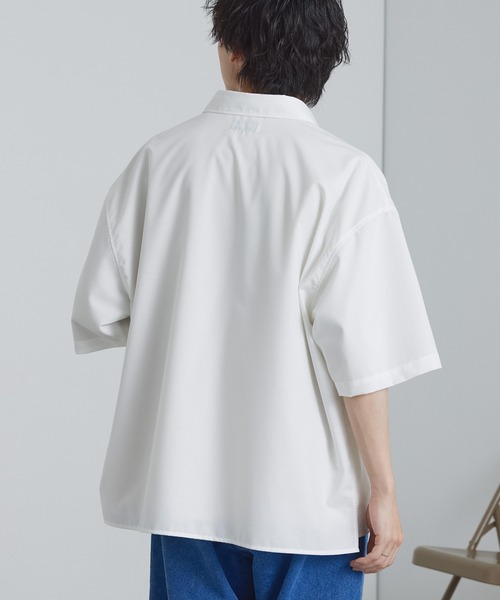 MACHAITT ホワイト 半袖シャツ ライトTR ワイドシルエット レギュラーカラー サイドスリット 半袖