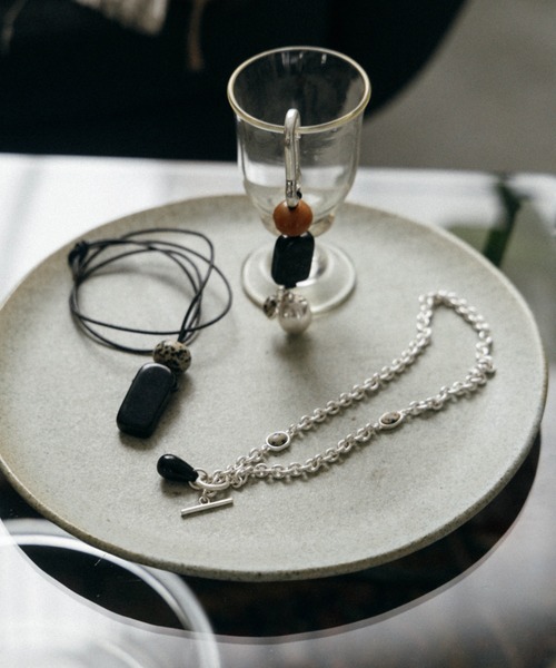 CREDONA(クレドナ)の「STONE PENDANT NECKLACE/ストーンペンダントネックレス(ネックレス・レディース・ブラック・FREE)」の6枚目の写真