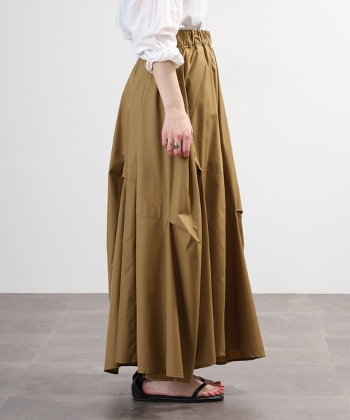 EGLANTINE(エグランティーヌ)の「EGLANTINE ロングスカート(スカート・レディース・キャメル/ブラック/カーキ・38)」の16枚目の写真