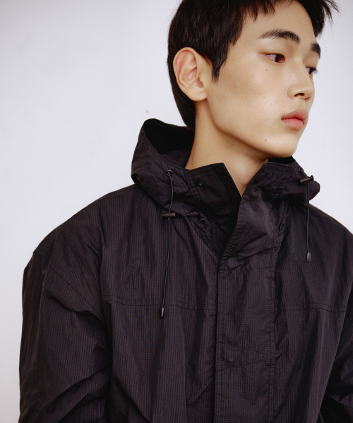 KALAPATTHAR(カラパタール)の「NYLON RIPSTOP LIGHT WEIGHT SHELL SHORT-JACKET - BLACK(ナイロンジャケット・メンズ・その他・SMALL/MEDIUM/LARGE)」の7枚目の写真