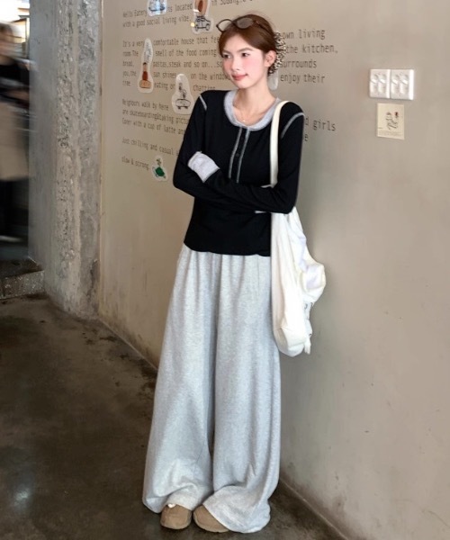 Alvia(アルビア)の「韓国風カジュアル配色ヘンリーネックTシャツトップス(Tシャツ/カットソー・レディース・ブラック/グレー・M)」の11枚目の写真