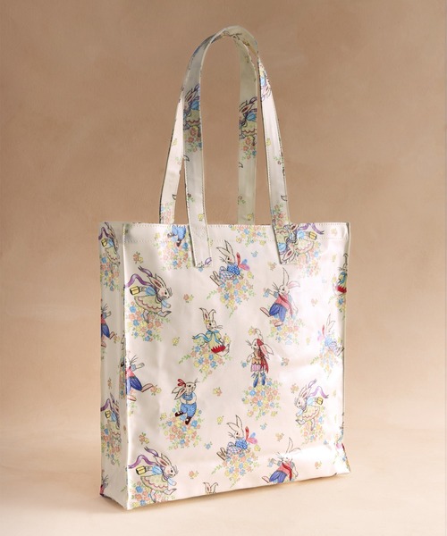 Cath Kidston(キャスキッドソン)の「ラージ ブックバッグ Easter Bunnies(トートバッグ・レディース・クリーム・FREE)」の3枚目の写真