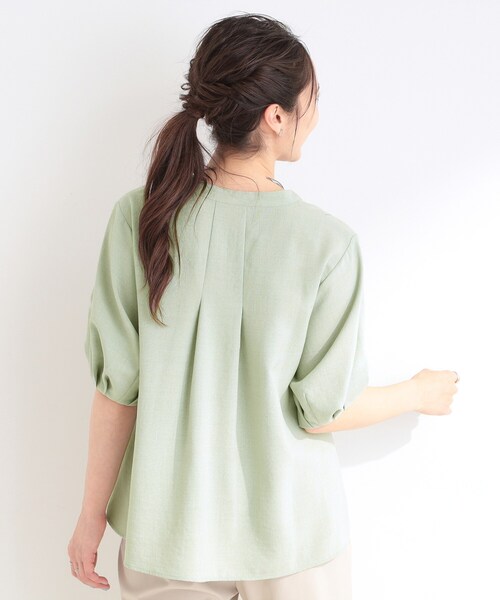 SHOO・LA・RUE(シューラルー)の「【高レビュー/洗濯後しわになりにくい/インせず着られる】自然に体型カバー 麻調ペプラムブラウス(シャツ/ブラウス・レディース・ブルー系その他/ブラック系1/ブルー系その他4/ライトベージュ/ブラウン系その他/ベージュ系その他5/グリーン系・04/03/02/01)」の11枚目の写真