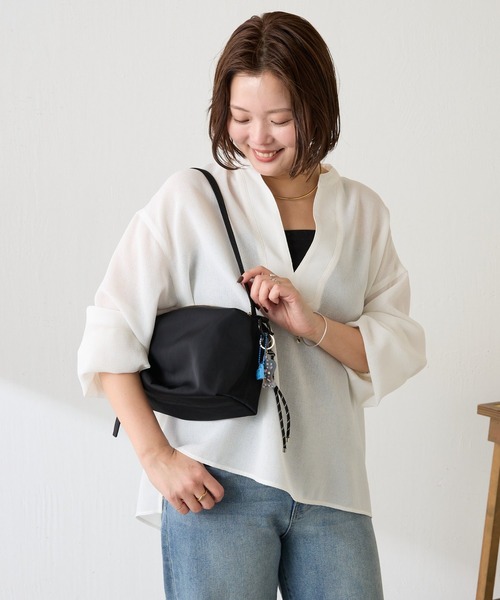 COLLAGE GALLARDAGALANTE（コラージュガリャルダガランテ）の「軽量180g×強撥水ボックスショルダーバッグ/インフルエンサーコラボアイテム（ショルダーバッグ・レディース・ブラック系その他/アイボリー/ブラック・FREE）」の17枚目の写真