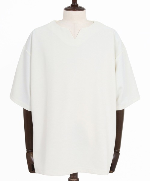 CAMBIO(カンビオ)の「mt10487- キーネックショートスリーブTシャツ(Tシャツ/カットソー・メンズ・ブラック/グレイッシュベージュ/アイボリー・XL/L/M)」の18枚目の写真