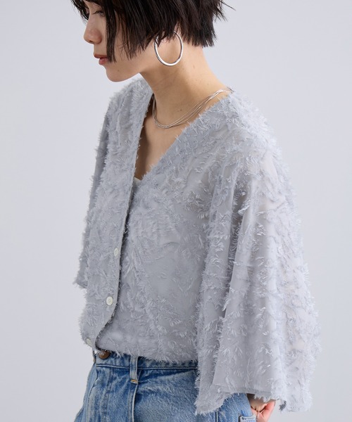 SALON adam et rope'(サロン アダム エ ロペ)の「【WEB限定】フラワーカットジャガードブラウス(シャツ/ブラウス・レディース・ブラック/グレー/ホワイト・FREE)」の15枚目の写真