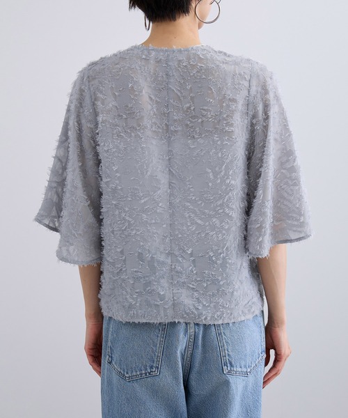 SALON adam et rope'(サロン アダム エ ロペ)の「【WEB限定】フラワーカットジャガードブラウス(シャツ/ブラウス・レディース・ブラック/グレー/ホワイト・FREE)」の22枚目の写真