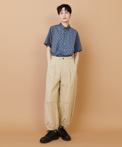 FRAPBOIS（フラボア）の「パシュート パンツ（その他パンツ・レディース・ネイビー/ベージュ/グリーン・2/1）」の4枚目の写真