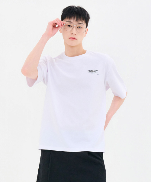 CHASECULT(チェイスカルト)の「男性グラフィック半袖Tシャツ-FBRK5814D01(Tシャツ/カットソー・メンズ・ホワイト・95/100/105/110)」の4枚目の写真