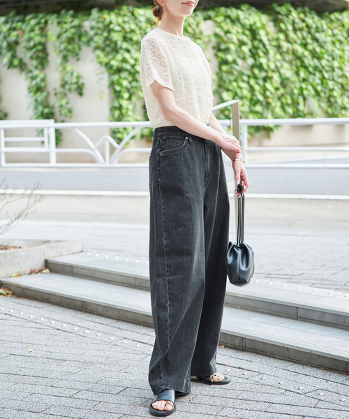 SLOBE IENA（スローブイエナ）の「LE DENIM ライトカーブバギーデニムパンツ（デニムパンツ・レディース・ブラック/ホワイト・38/36）」の4枚目の写真