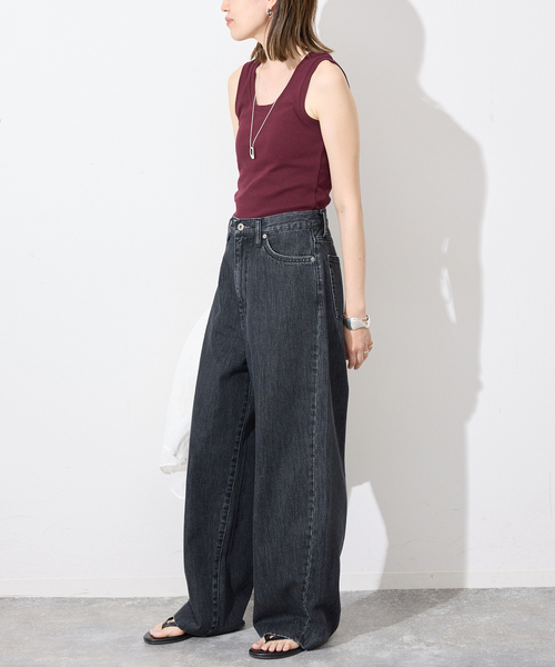 SLOBE IENA（スローブイエナ）の「LE DENIM ライトカーブバギーデニムパンツ（デニムパンツ・レディース・ブラック/ホワイト・38/36）」の15枚目の写真