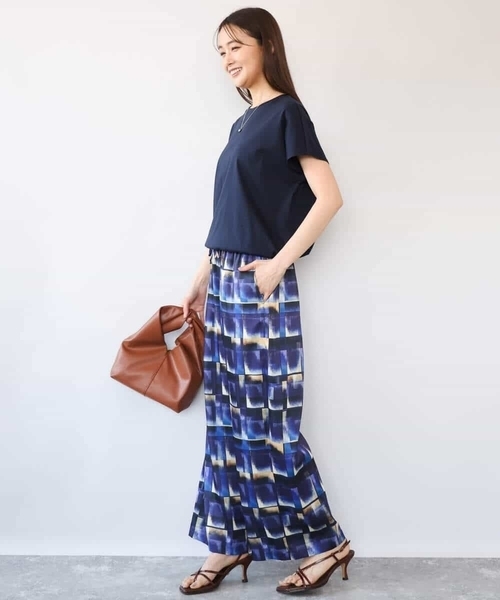 MK MICHEL KLEIN（エムケーミッシェルクラン）の「[接触冷感/洗える]アートプリント ワイドパンツ（その他パンツ・レディース・グリーン/ブルー・38）」の3枚目の写真
