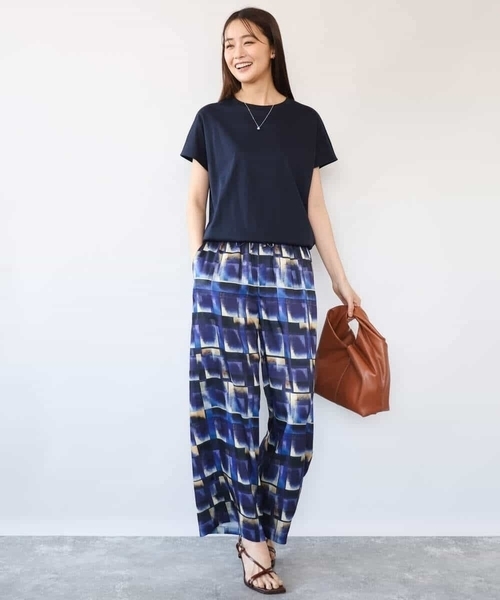 MK MICHEL KLEIN（エムケーミッシェルクラン）の「[接触冷感/洗える]アートプリント ワイドパンツ（その他パンツ・レディース・グリーン/ブルー・38）」の4枚目の写真