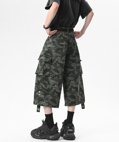 HOOK(フック)の「HOOK カモフラ ワイドカーゴハーフパンツ (SS)(カーゴパンツ・メンズ・マルチ・L/M/S)」の16枚目の写真