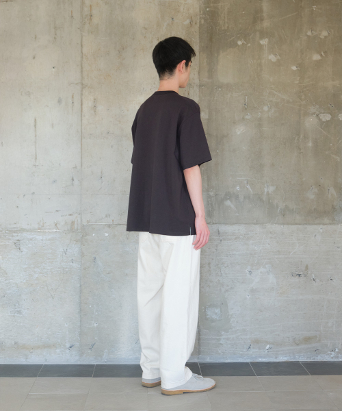 HORLISUN(ホーリーサン)の「Lawrence Short Embroidery T-shirt - Native American Black(Tシャツ/カットソー・メンズ・その他・SMALL/MEDIUM/LARGE)」の8枚目の写真