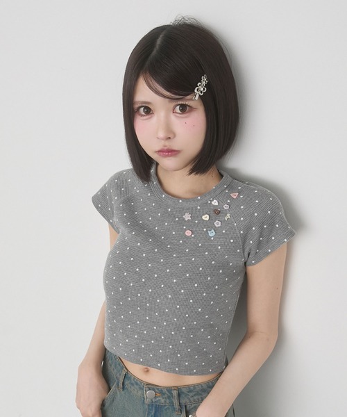 rumnel:(ルムネル)の「ランダムボタンワッフルTシャツ / Random Button Waffle T-Shirt(Tシャツ/カットソー・レディース・ホワイト/グレー系/ブラック・FREE)」の4枚目の写真