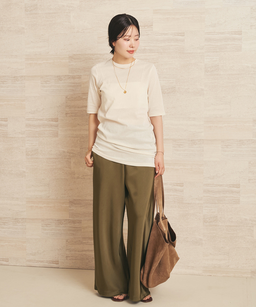 plage(プラージュ)の「Cutoff satin パンツ(その他パンツ・レディース・カーキ/ピンク/ベージュ・38/36/34)」の8枚目の写真