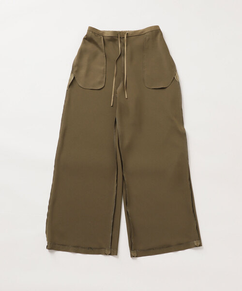 plage(プラージュ)の「Cutoff satin パンツ(その他パンツ・レディース・カーキ/ピンク/ベージュ・38/36/34)」の15枚目の写真