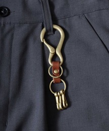 ANPAS（アンパス）の「Made in Japan Daruma Carabiner Key Holder / 日本製 ダルマカラビナキーホルダー 国産 レザー 合金 メンズ レディース ユニセックス（キーケース/キーアクセサリー）」