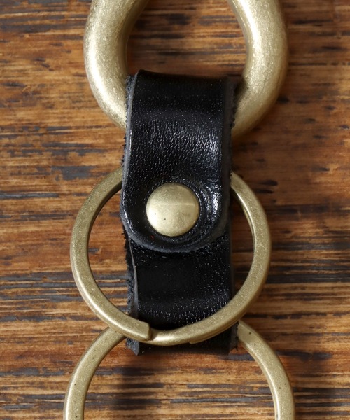 ANPAS(アンパス)の「Made in Japan Daruma Carabiner Key Holder / 日本製 ダルマカラビナキーホルダー 国産 レザー 合金 メンズ レディース ユニセックス(キーケース/キーアクセサリー・メンズ・ダークブラウン/ブラウン/レッド/グリーン/ネイビー/ブラック・FREE)」の8枚目の写真