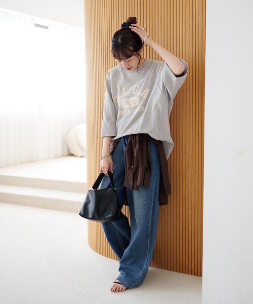 DISCOAT(ディスコート)の「【Enlude】ラグランフロッキーロゴプリントTシャツ《ユニセックス》(Tシャツ/カットソー・メンズ・グレイッシュベージュ/チャコールグレー/グリーン・FREE)」の11枚目の写真