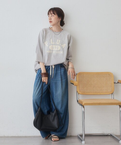 DISCOAT(ディスコート)の「【Enlude】ラグランフロッキーロゴプリントTシャツ《ユニセックス》(Tシャツ/カットソー・メンズ・グレイッシュベージュ/チャコールグレー/グリーン・FREE)」の17枚目の写真
