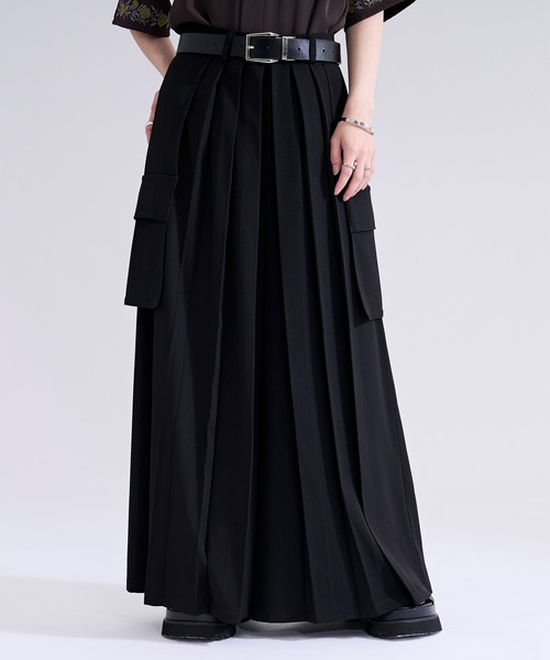 Ellno Loset（エルノロゼット）の「フラシポケットプリーツハカマパンツ（スラックス・メンズ・ブラック・X-SMALL/SMALL/MEDIUM/LARGE）」の3枚目の写真