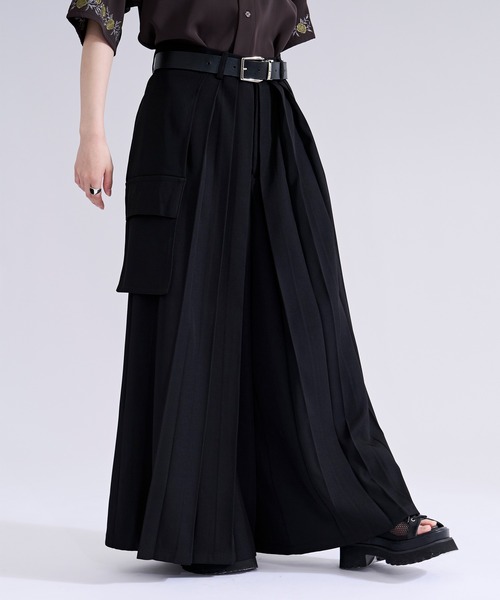 Ellno Loset（エルノロゼット）の「フラシポケットプリーツハカマパンツ（スラックス・メンズ・ブラック・X-SMALL/SMALL/MEDIUM/LARGE）」の5枚目の写真