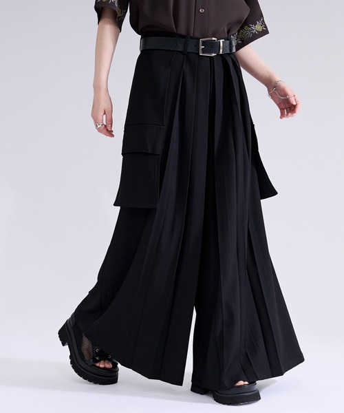 Ellno Loset（エルノロゼット）の「フラシポケットプリーツハカマパンツ（スラックス・メンズ・ブラック・X-SMALL/SMALL/MEDIUM/LARGE）」の6枚目の写真