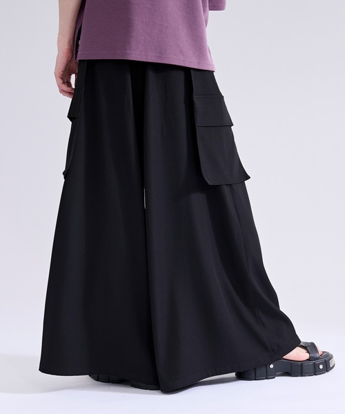 Ellno Loset（エルノロゼット）の「フラシポケットプリーツハカマパンツ（スラックス・メンズ・ブラック・X-SMALL/SMALL/MEDIUM/LARGE）」の18枚目の写真