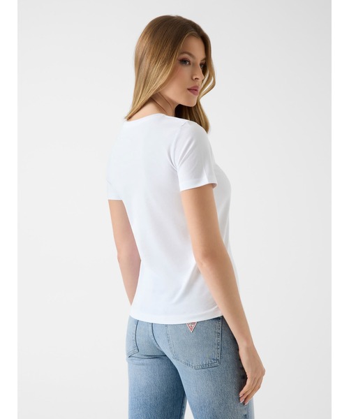 Guess(ゲス)の「BASIC Triangle Tee Tシャツ 半袖 ロゴTシャツ(Tシャツ/カットソー・レディース・ホワイト/ブラック・SMALL/LARGE/X-SMALL/MEDIUM)」の4枚目の写真