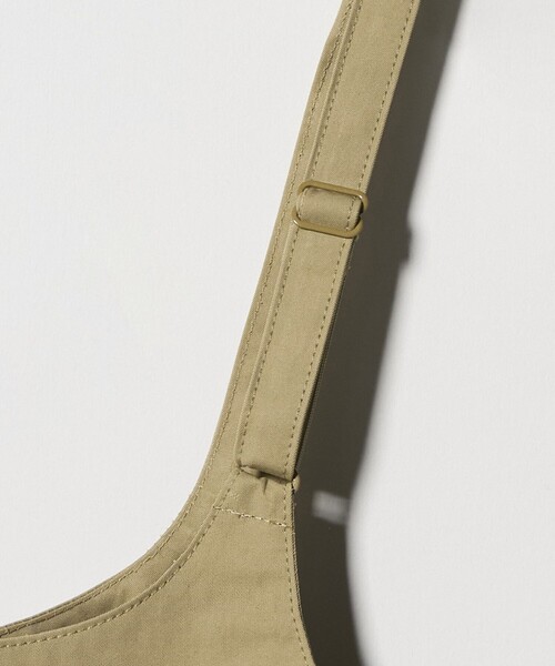 H BEAUTY&YOUTH UNITED ARROWS(エイチビューティーアンドユースユナイテッドアローズ)の「<H>ツイル ビスチェ(その他トップス・レディース・ブラック/ベージュ・M/S)」の5枚目の写真