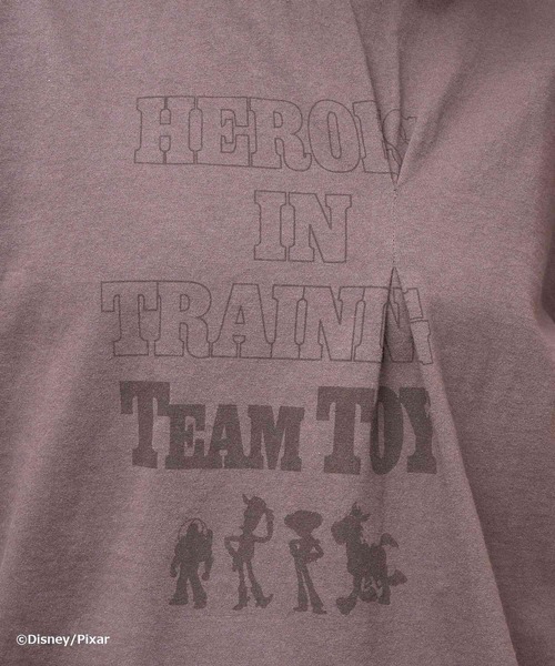 AMERICAN HOLIC(アメリカンホリック)の「【TOY STORY】リメイク風グラフィックTシャツ(Tシャツ/カットソー・レディース・アイボリー/チャコールグレー・FREE)」の22枚目の写真