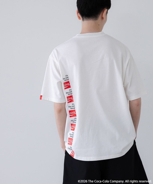 LOWRYS FARM(ローリーズファーム)の「【LFM(U)】Coca-Cola/LOGO TEE 878209(Tシャツ/カットソー・メンズ・ホワイト/ブラック/ホワイト系その他・MEDIUM/LARGE)」の1枚目の写真