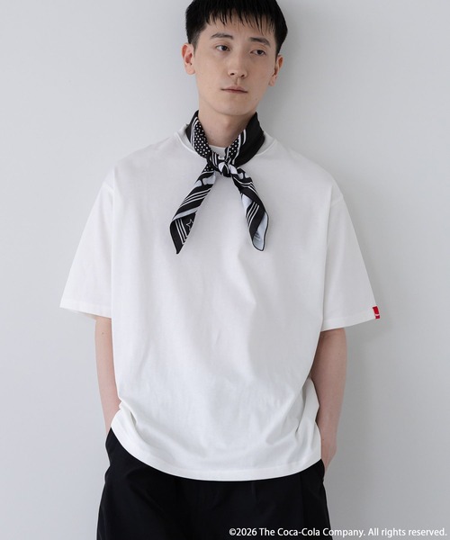 LOWRYS FARM(ローリーズファーム)の「【LFM(U)】Coca-Cola/LOGO TEE 878209(Tシャツ/カットソー・メンズ・ホワイト/ブラック/ホワイト系その他・MEDIUM/LARGE)」の7枚目の写真