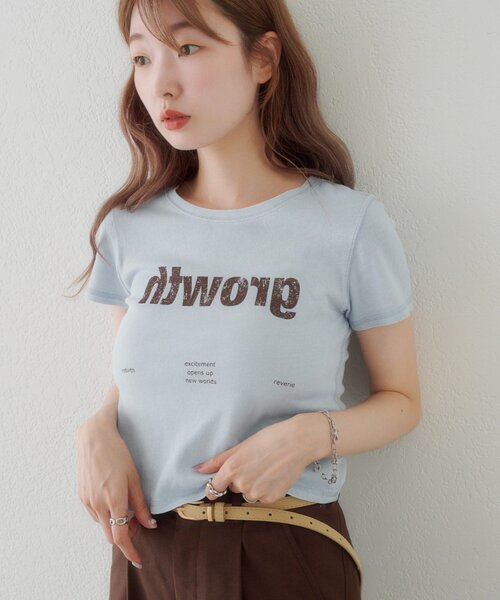 Kastane(カスタネ)の「【S.Mサイズ展開】Newヴィンテージ加工ロゴTEE(Tシャツ/カットソー・レディース・ブルー系その他/ブラウン/アイボリー・SMALL/MEDIUM)」の3枚目の写真