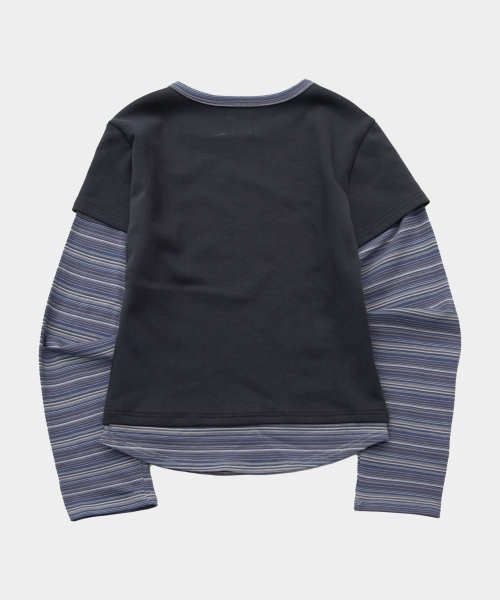 SOME PLACE（サムプレイス）の「ストライプ配色ステッチポイントレイヤードロングスリーブTシャツ[チャコール]（Tシャツ/カットソー・レディース・チャコール・FREE）」の2枚目の写真