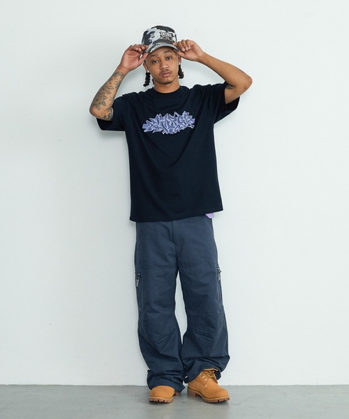 XLARGE(エクストララージ)の「BLACK BOOK S/S TEE(Tシャツ/カットソー・メンズ・ホワイト/ブラック/パープル・XL/L/M/S)」の6枚目の写真
