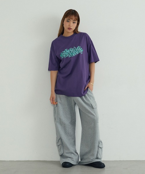 XLARGE(エクストララージ)の「BLACK BOOK S/S TEE(Tシャツ/カットソー・メンズ・ホワイト/ブラック/パープル・XL/L/M/S)」の7枚目の写真