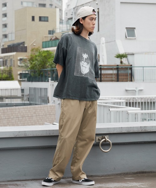 REMI RELIEF(レミレリーフ)の「REMI RELIEF/レミレリーフ NEW SP加工20/-天竺BIGサイズT(Who are you?) ヴィンテージ コットンTシャツ メンズ 2026年 夏 夏服(Tシャツ/カットソー・メンズ・ホワイト/ブラック・M/L)」の15枚目の写真