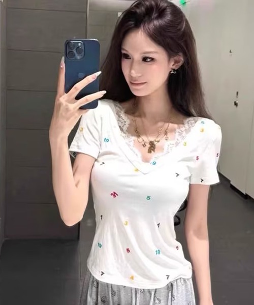 AsheKsha（アシクシャ）の「レースパッチワークのVネック半袖（Tシャツ/カットソー・レディース・ベージュ・M）」の5枚目の写真