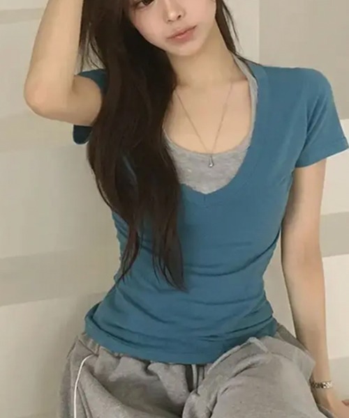 Emilie(エミリー)の「ホルターネックドッキング スリムフィット 半袖Tシャツ(Tシャツ/カットソー・レディース・ブルー/グレー/ブラック/チャコールグレー・FREE)」の20枚目の写真