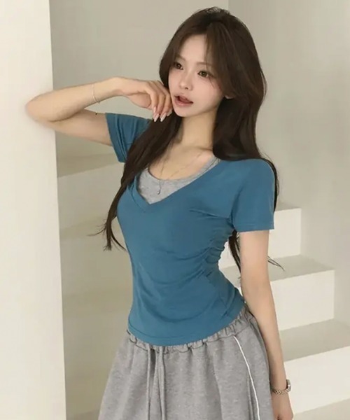 Emilie(エミリー)の「ホルターネックドッキング スリムフィット 半袖Tシャツ(Tシャツ/カットソー・レディース・ブルー/グレー/ブラック/チャコールグレー・FREE)」の21枚目の写真
